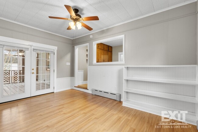 Building Photo - 3 Bedroom 1 Bathroom Home