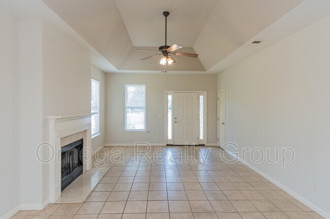 Building Photo - 1020 Washington Dr