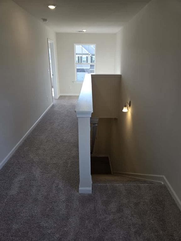 Building Photo - 12 Briarwood Dr W