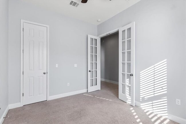 Building Photo - 5112 Globe Mallow Dr