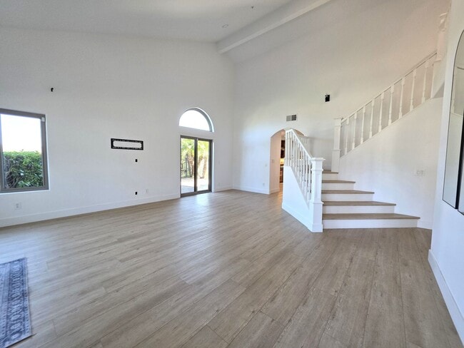 Building Photo - Gorgeous Entertainers Dream Home