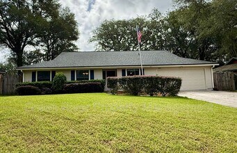 Building Photo - 12955 Julington Ridge Dr E
