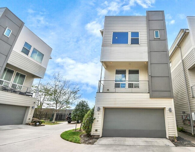 Building Photo - 310 Eado Park Cir