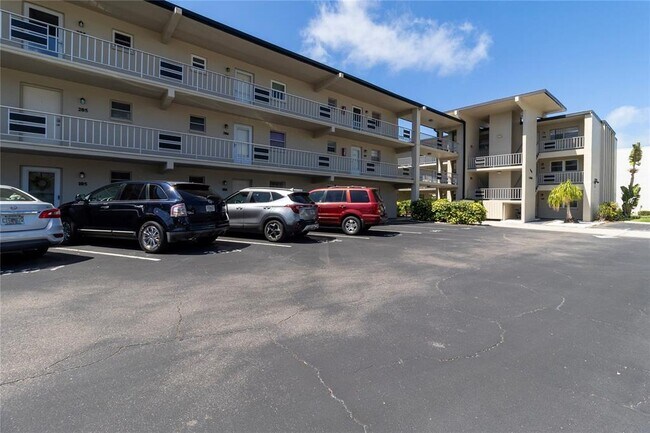 Building Photo - 9940 47th Ave N