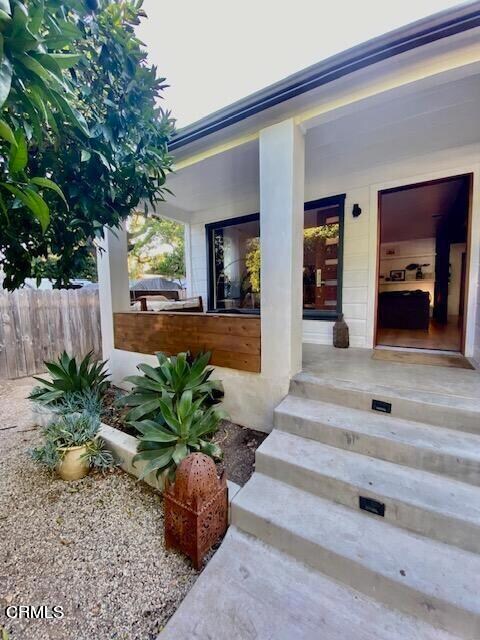 Primary Photo - 147 S Alvarado St