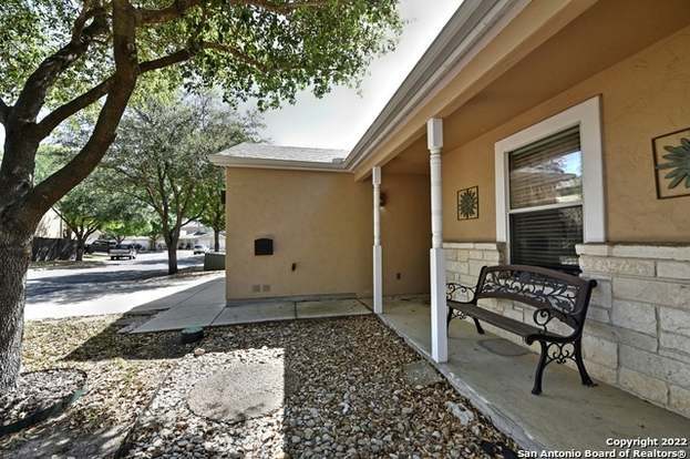 Building Photo - 3202 Eisenhauer Rd