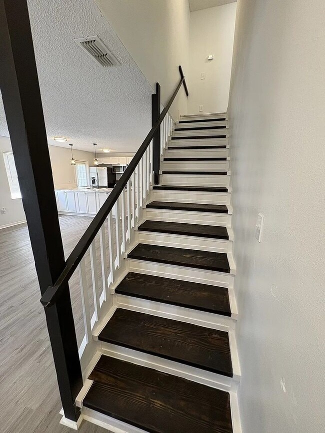 Building Photo - For rent in Lakeland