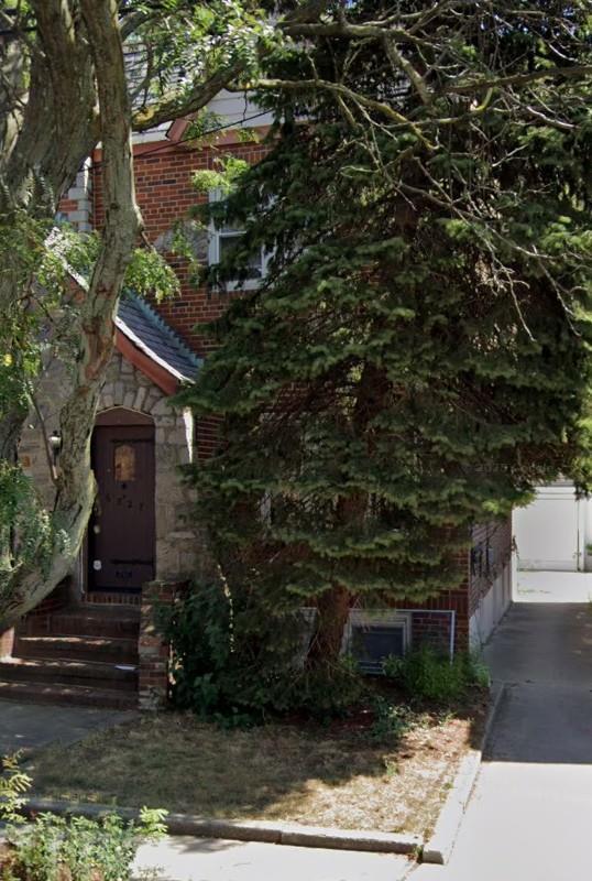 Primary Photo - 68-27 Alderton St