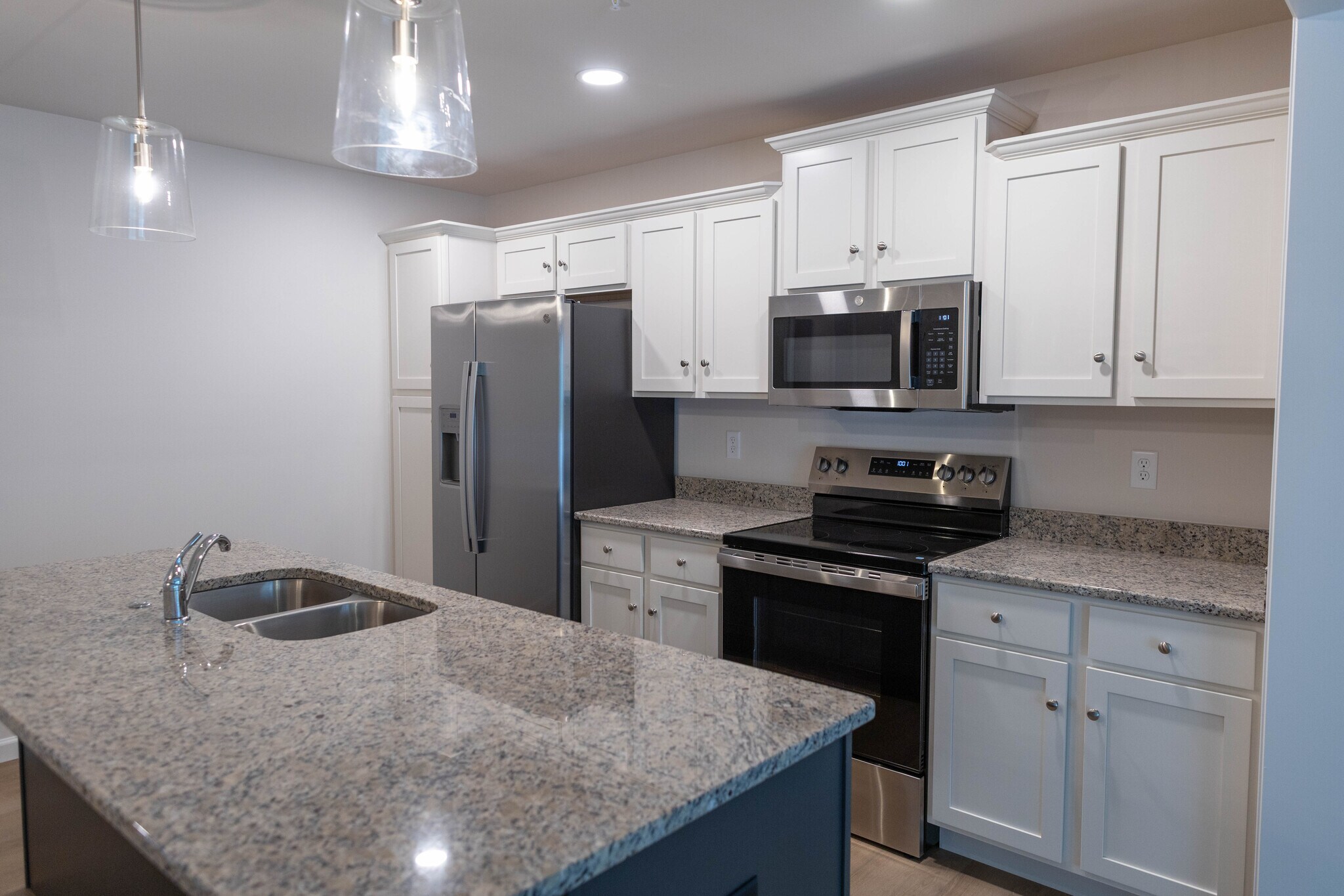 Building Photo - 87 Beech Tree Ct
