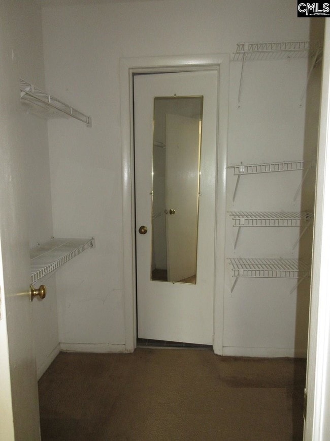 Building Photo - 1600 Park Cir