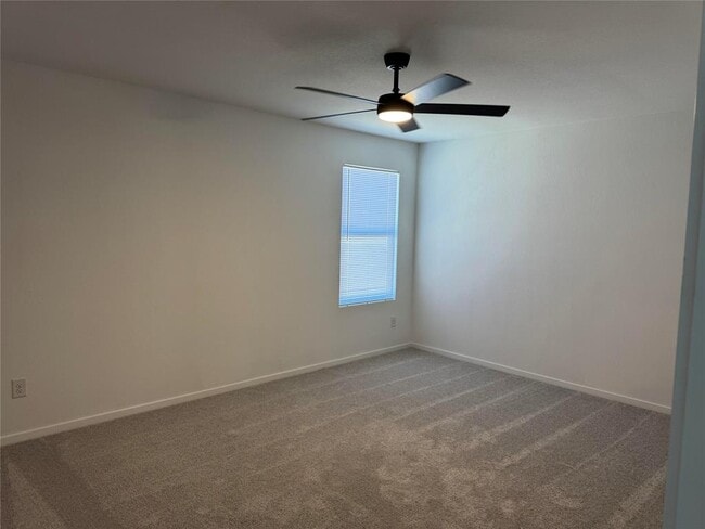 Building Photo - 510 Firedance Ct
