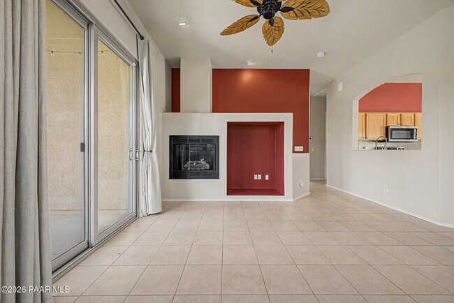 Building Photo - 6747 E Kilkenny Pl