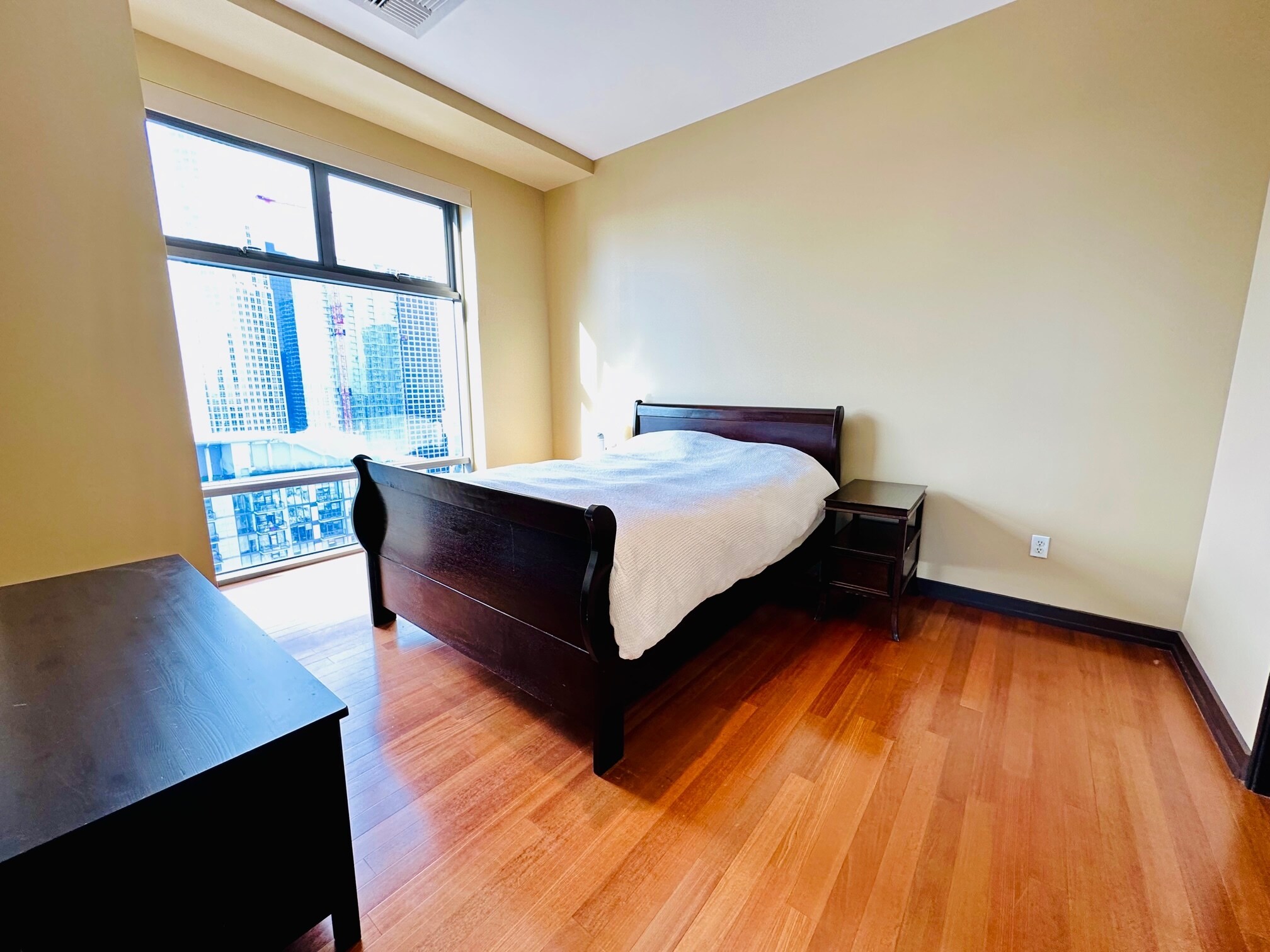 Bedroom #1 - Primary - 801 S Grand Ave