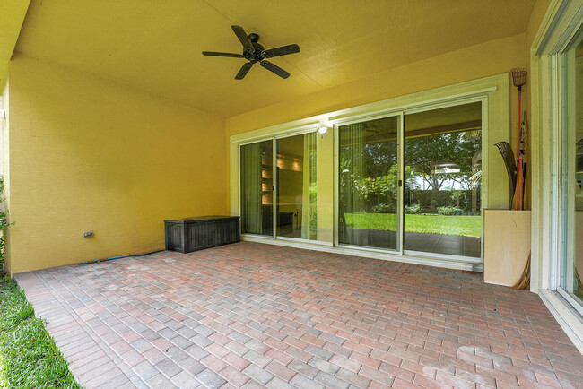 Building Photo - 9485 McAneeny Ct