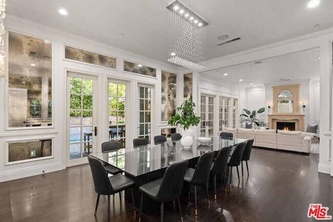 Building Photo - 4923 Amigo Ave