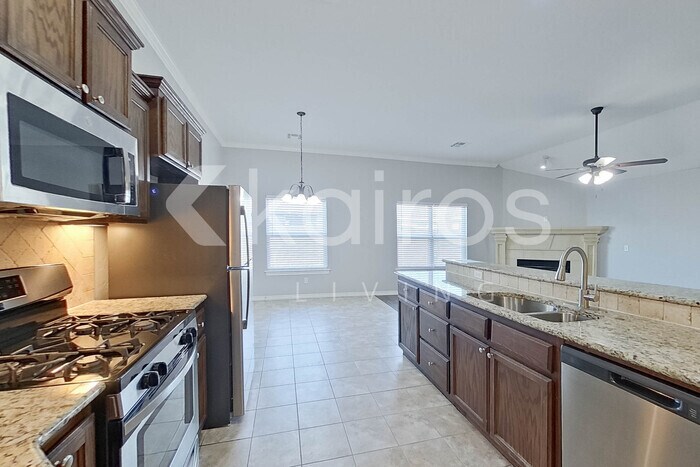 Building Photo - 11637 SW 10th St