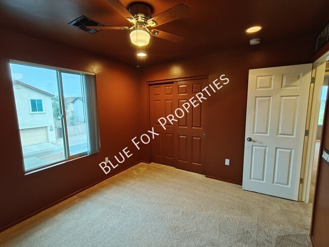 Building Photo - 10947 E Passion Flower Ln