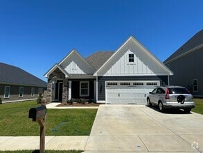 Building Photo - 469 Paxton Lp