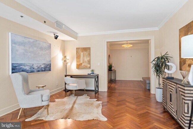 Building Photo - 1111 23rd St NW