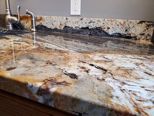 Building Photo - 357 Washington Ave