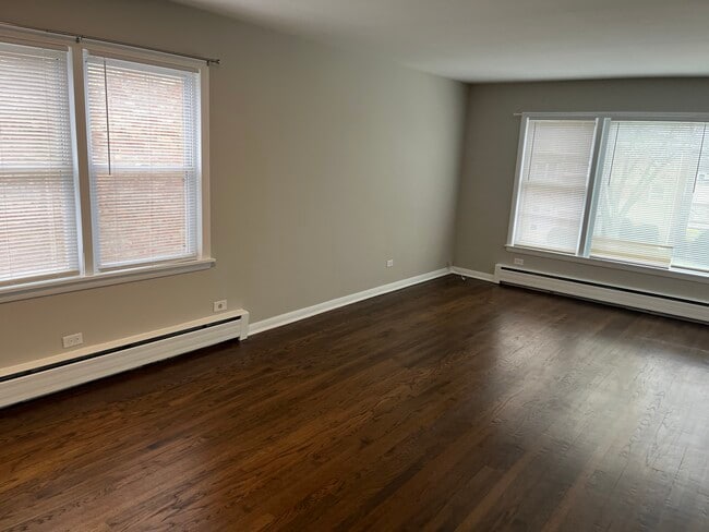 Building Photo - 2239 S 17th Ave