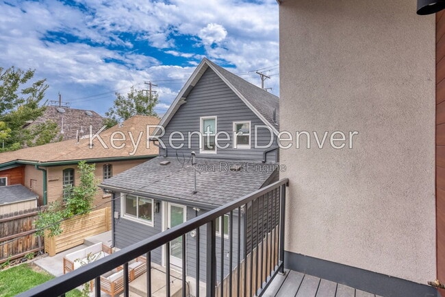 Building Photo - 3820 Zenobia St