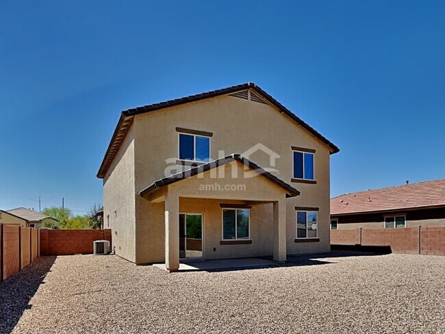 Building Photo - 11754 W Vanderbilt Farms Way