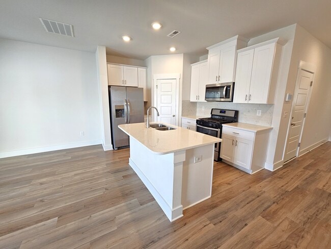 Building Photo - 635 Millwright Wy