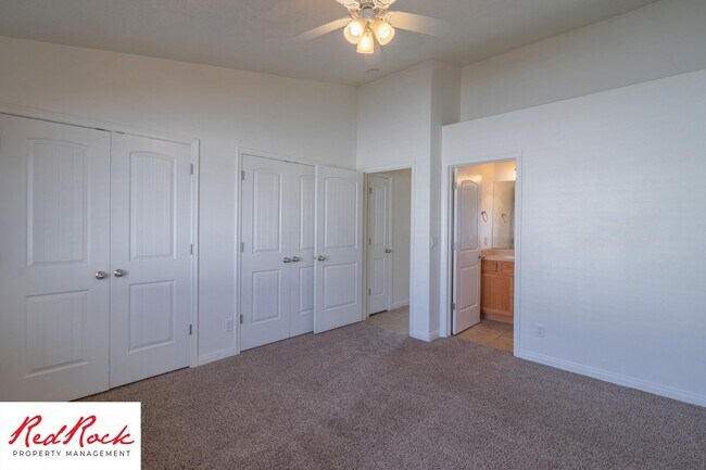 Building Photo - Move in Special: $200 off full first month rent on this inviting 3-Bedroom Home with Garage and P...