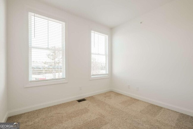 Building Photo - 514 Alice Wy