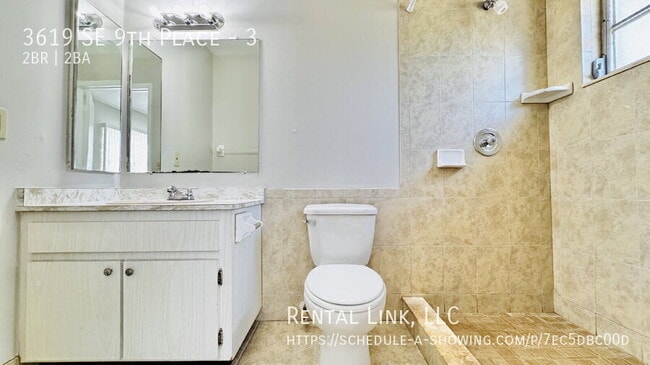 Building Photo - 3619 SE 9th Pl