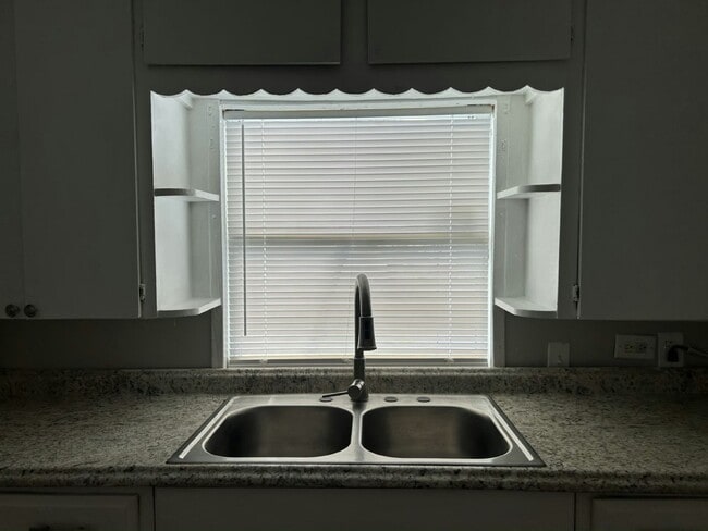 Building Photo - 1114 Choctaw Village Dr