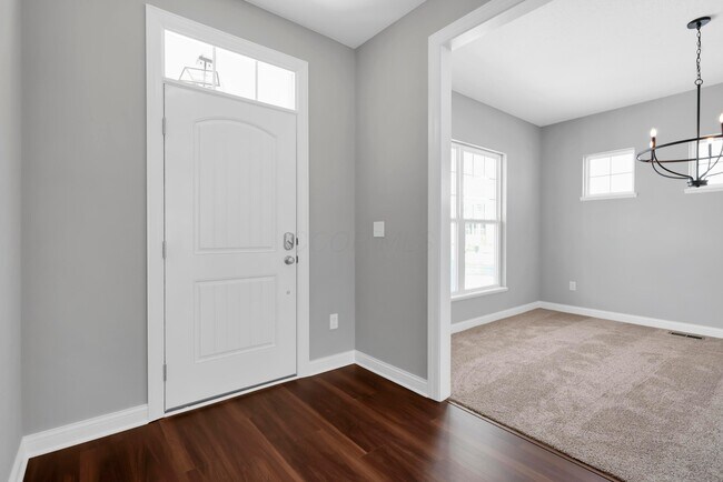 Building Photo - 12122 Warbler Wy