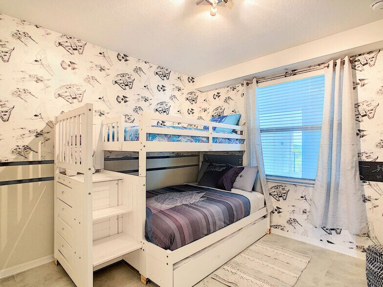 Building Photo - 3111 Paradox Cir