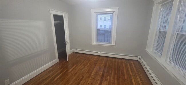 Building Photo - 44 Estes St
