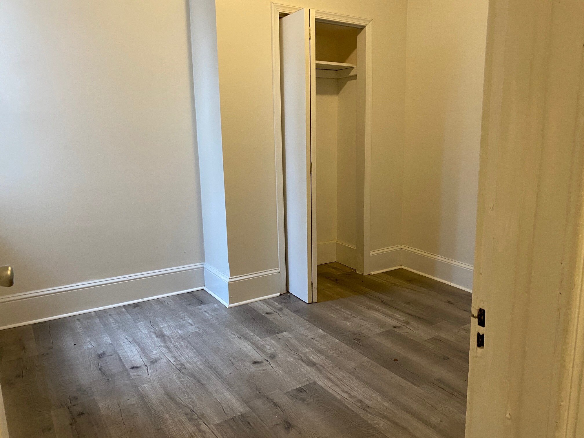Bed 3 - 2530 N 18th St