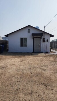 Building Photo - Charming 1br 1ba Highland Property