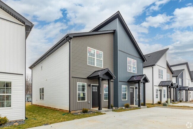 Building Photo - 116-A Aviator Cir