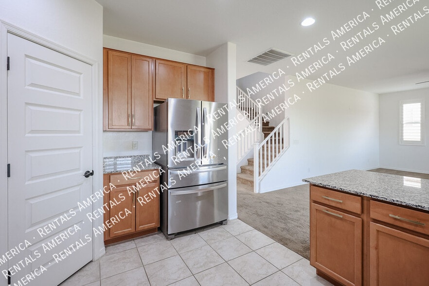Building Photo - 13487 N 174th Ave