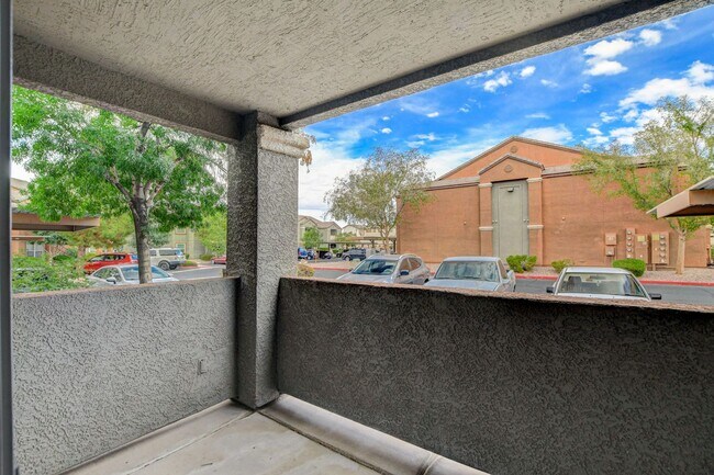 Building Photo - Chic & Convenient: Your Ground-Level Condo Retreat in Silverado Ranch