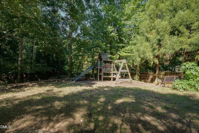 Building Photo - 117 Buckhurst Dr