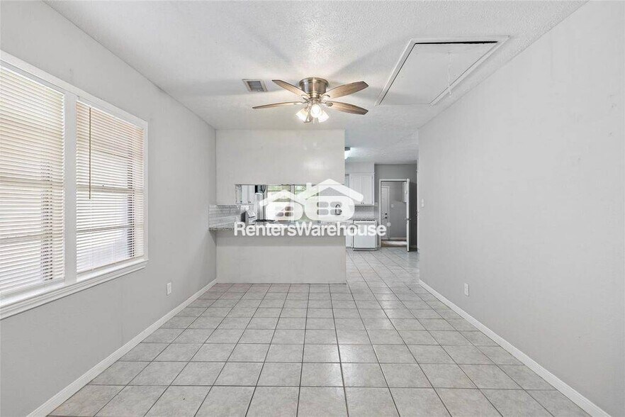 Primary Photo - 12109 22nd St