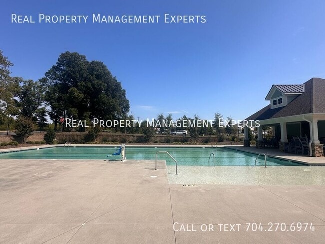 Building Photo - 4408 Iron Oak Ln