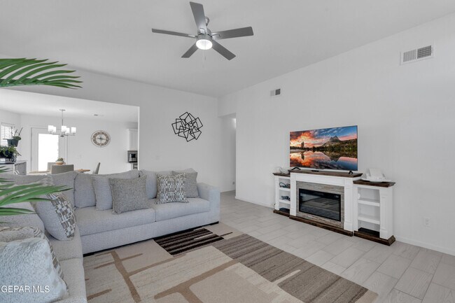 Building Photo - 805 P.º Tranquilo Pl