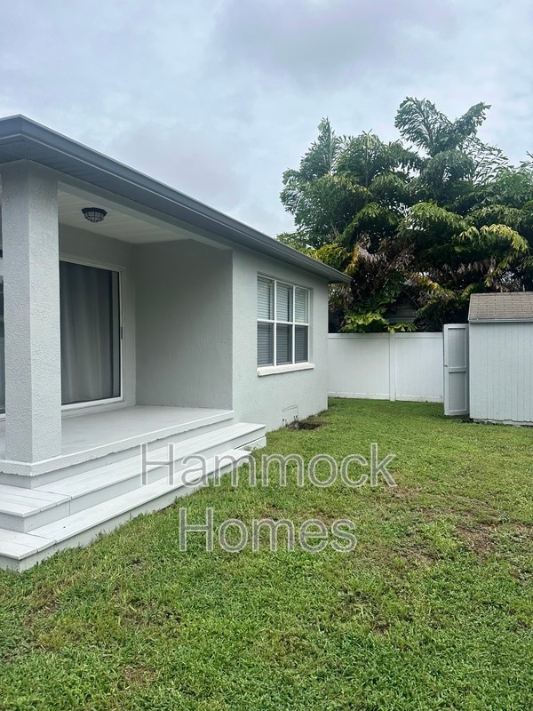 Building Photo - 7304 S West Shore Blvd