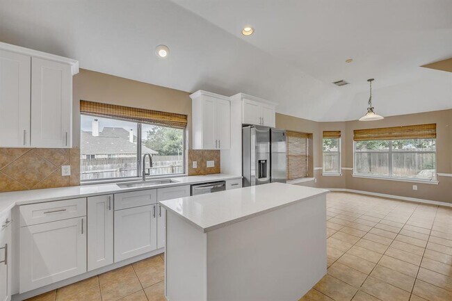 Building Photo - 2726 Grimes Ranch Rd