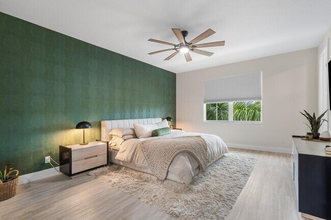 Building Photo - 12871 Alton Rd