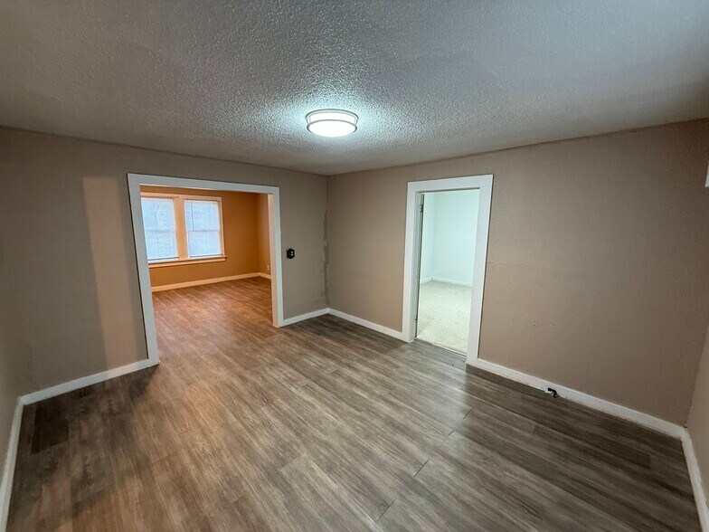 Dining Room - 1019 Twiford St