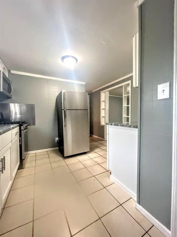 Building Photo - 71 Orchard Dr