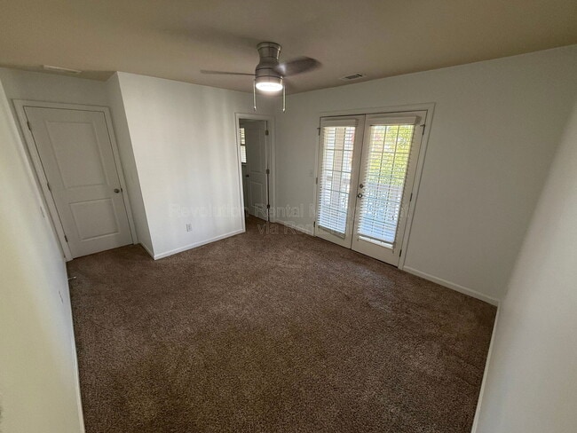 Building Photo - 5059 Saphire Ct